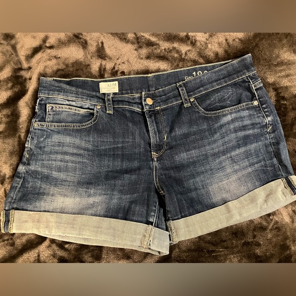 GAP Pants - Gap Sexy Boyfriend Short